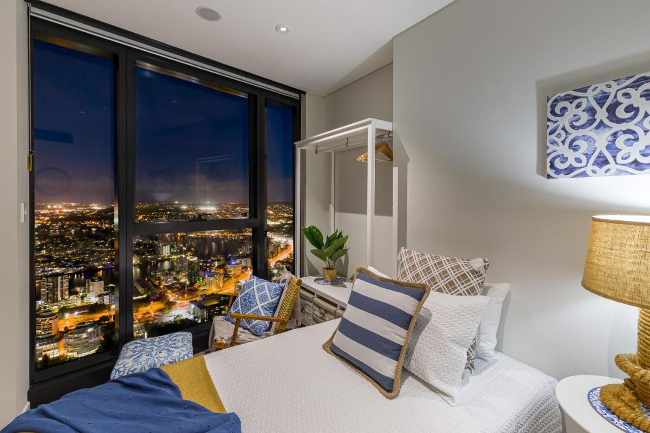 דירות בריסביין Hamptons Retreat On Level 77 Skytower מראה חיצוני תמונה